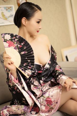 韩国三级《瑜伽教练》电影_BD英语影视在线观看
