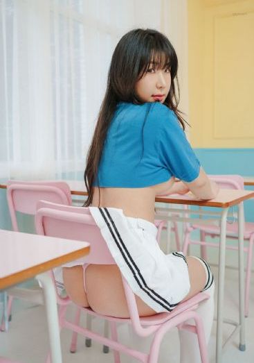 欧美偷拍xxxx_4K电影完整版