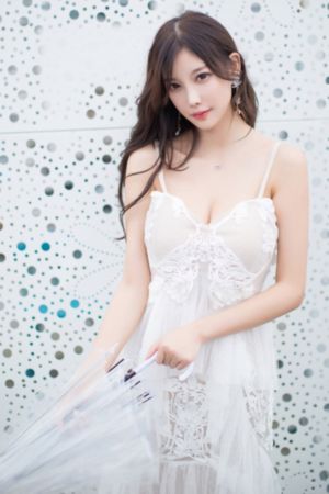 腿中狼纯欲春夏_BD英语在线视频观看