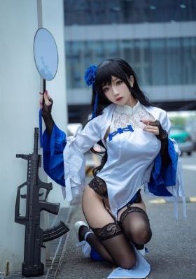 日本人妻巨大乳挤奶水app_高清免费观看